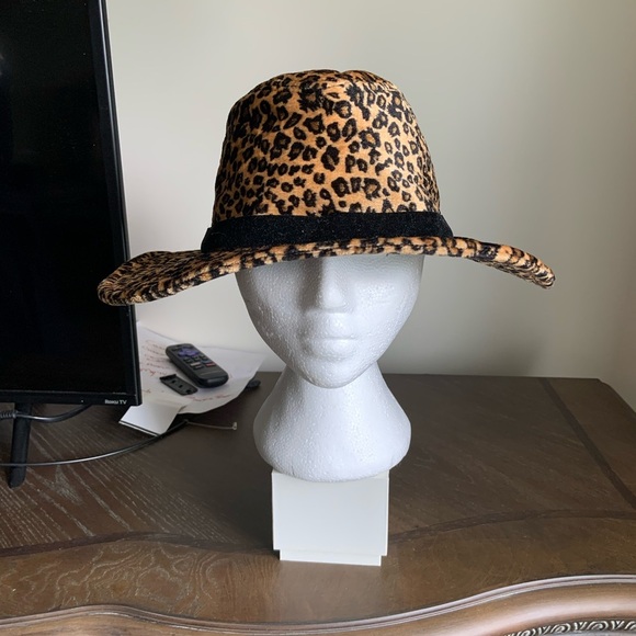 Leopard Print Wide Brim Hat - Picture 5 of 6